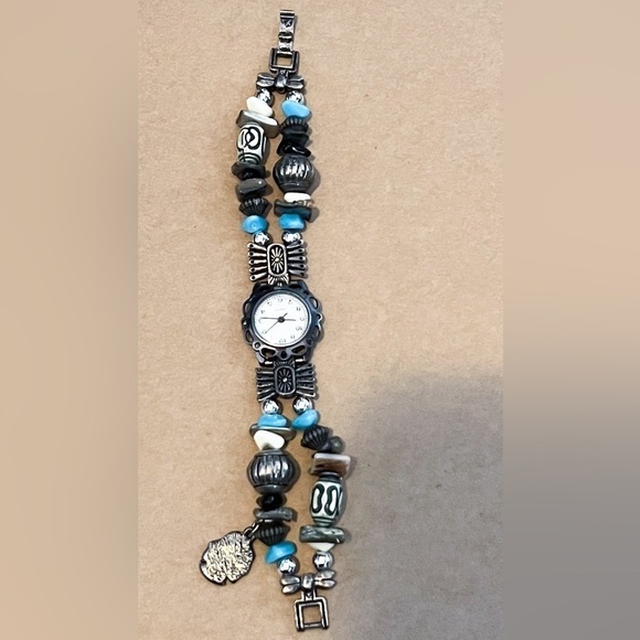 Native American Handbeaded Watch - Picture 1 of 2